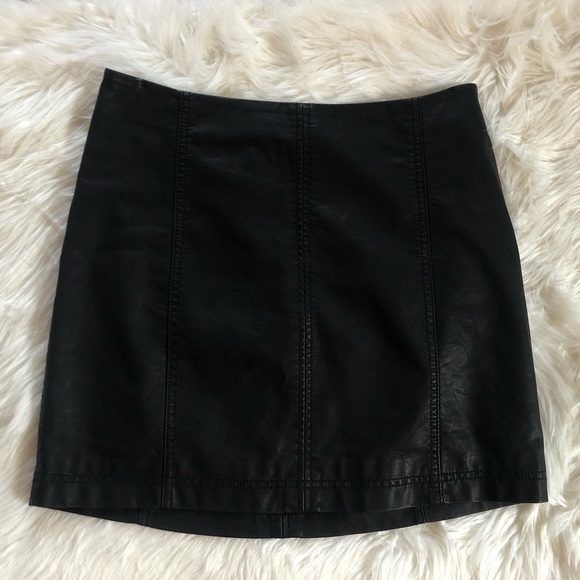 Free People Dresses & Skirts - Free People |Modern Femme Vegan Leather Mini Skirt
